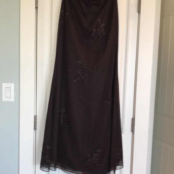 T. carolyn fashions 3 peice set - Picture 9 of 13